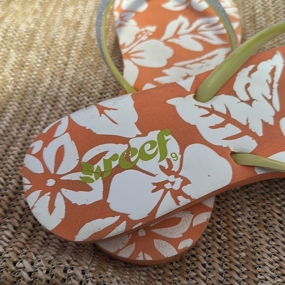 REEF Cushion Flip Flops sandals thongs women’s 9 glitter comfy flats fun sandal - Picture 4 of 6